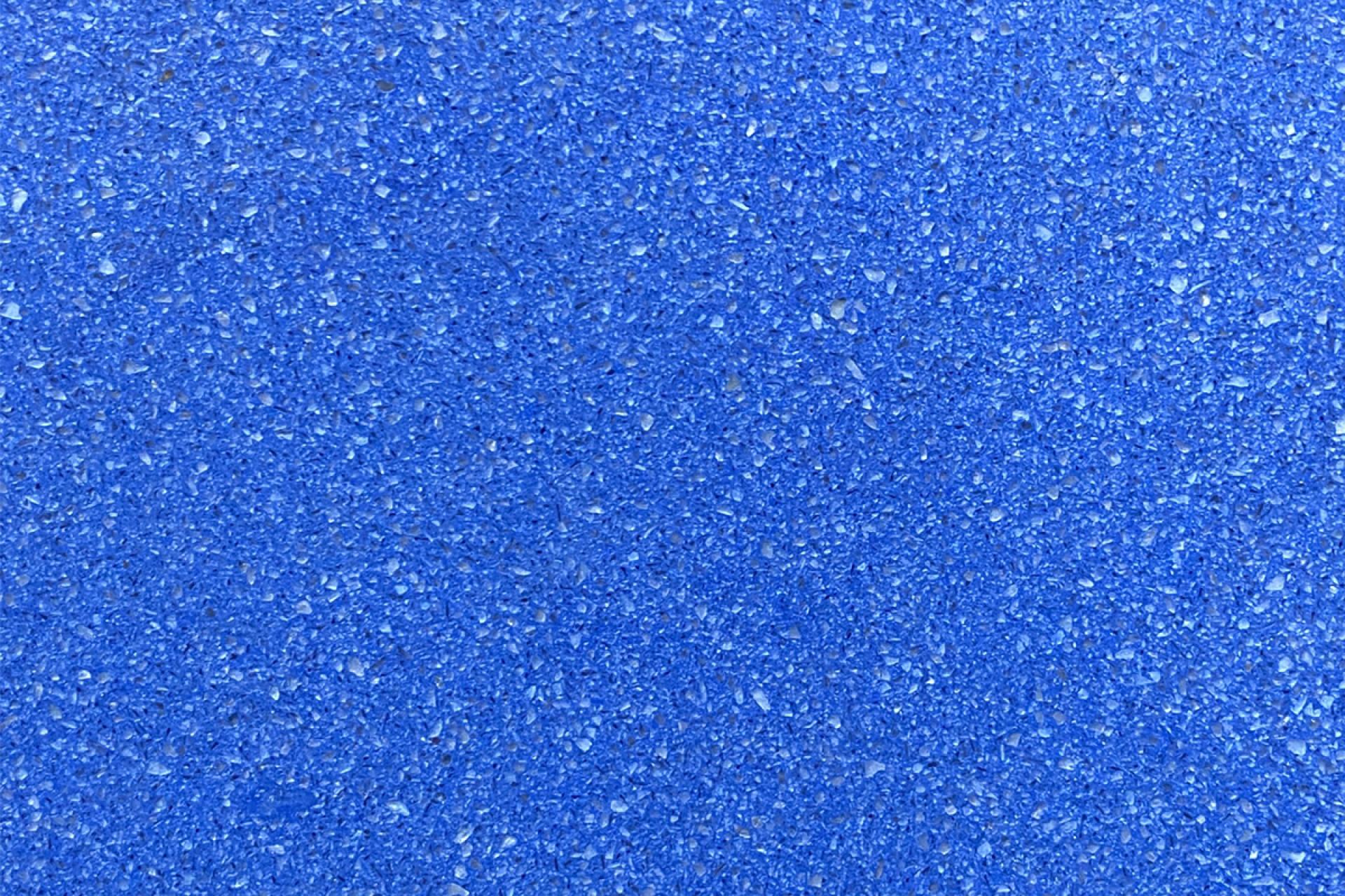 Время чтения: 4 минуты
Автор: Елена Мясникова
Опубликовано: 6.03.2024



Цвет, как и дизайн, играет важную роль в создании общественного пространства. На протяжении многих месяцев производство 0250 целеустремлённо двигалось к созданию фактуры «Небесный Лазули». 
Чтобы достичь именно этого эталонного оттенка, было изготовлено множество образцов и пройдено множество испытаний над разработкой новой уникальной авторской смеси.