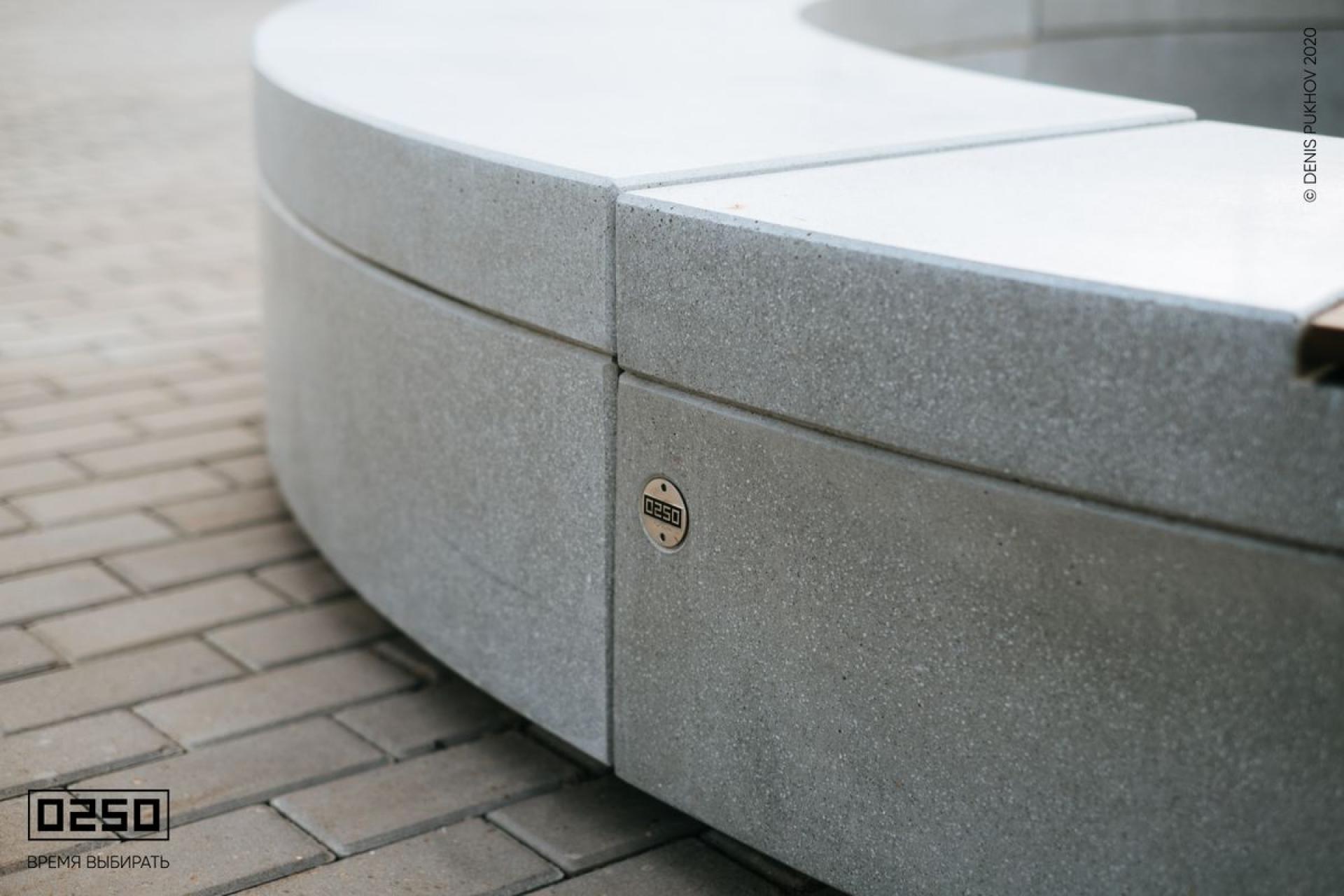 Скамейка радиальная 0250 Аэропорт Уфа