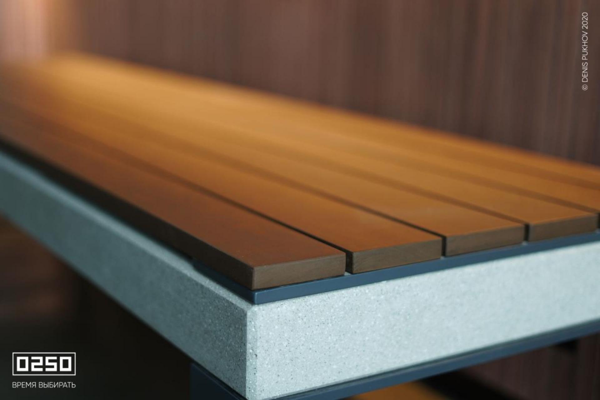 Парковая скамейка на алюминиевых ножках белый кварц