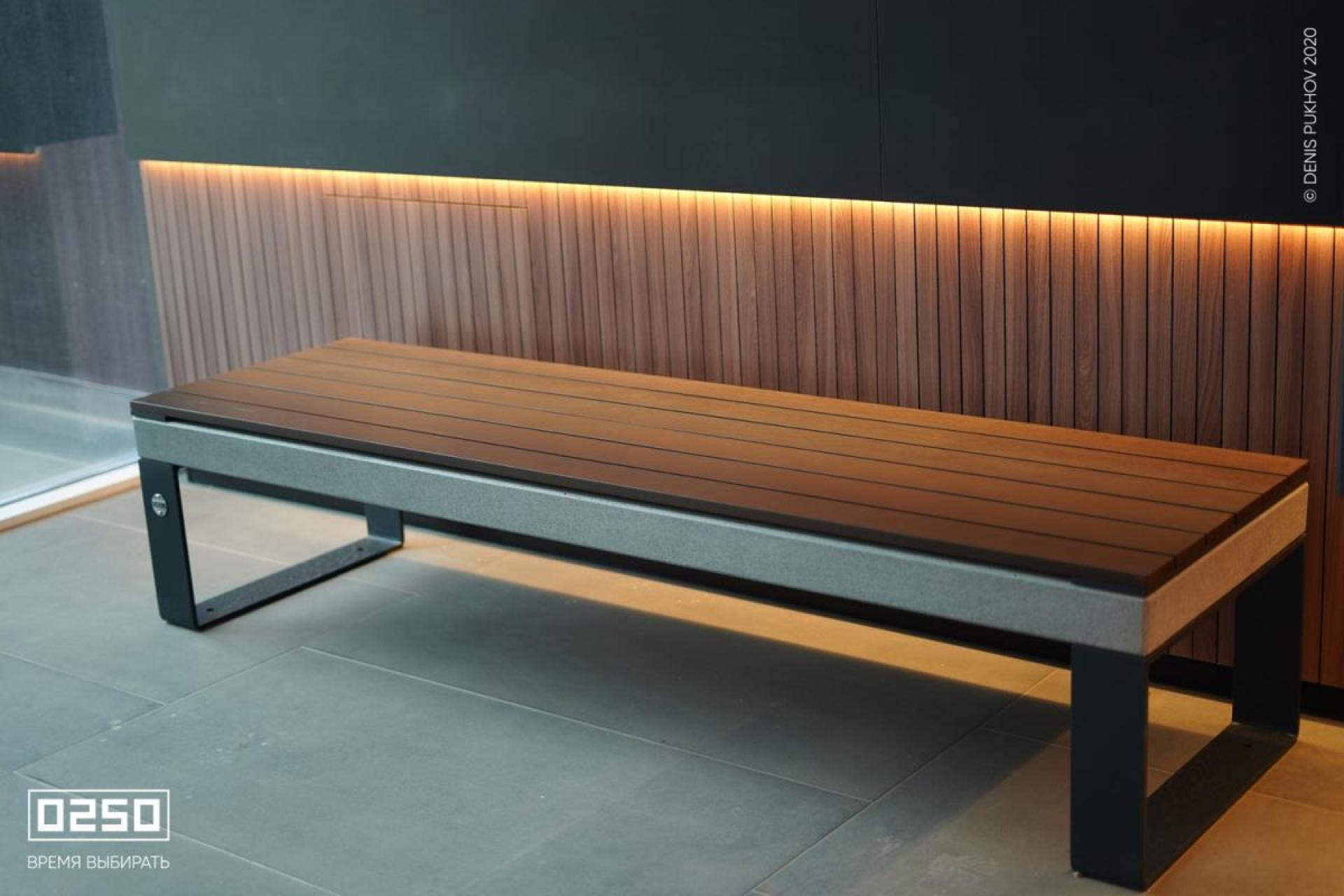 Парковая скамейка на алюминиевых ножках ЖК Биосфера Уфа 