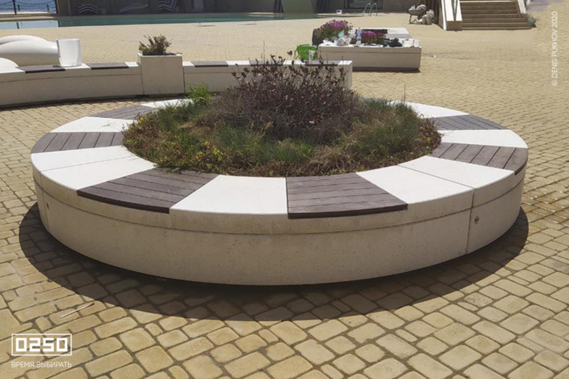 Цветник Круглый малый белый кварц