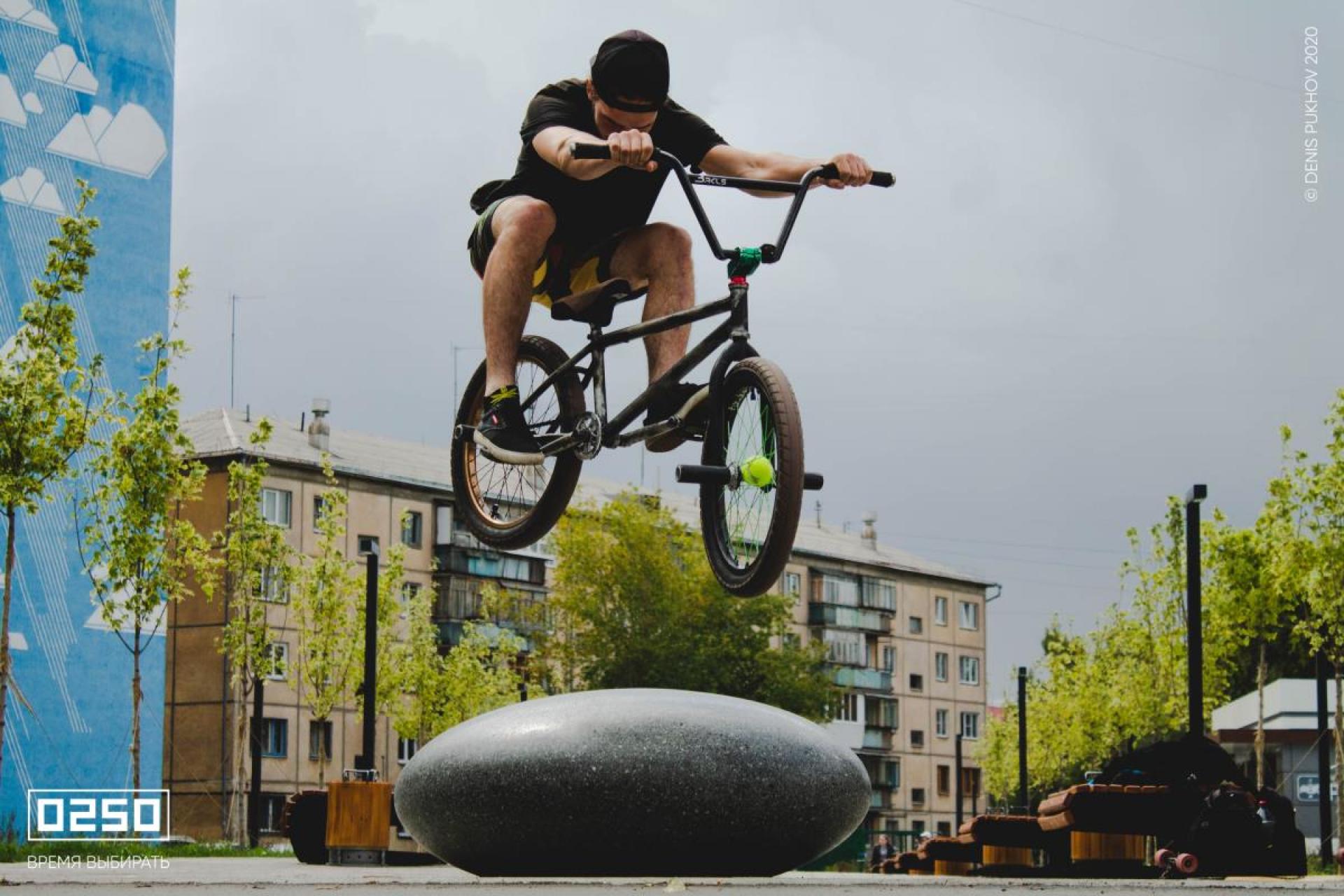 ЛОКАЦИЯ
г. Магнитогорск 
Сквер Памяти

ГОД СОЗДАНИЯ
2021 год
