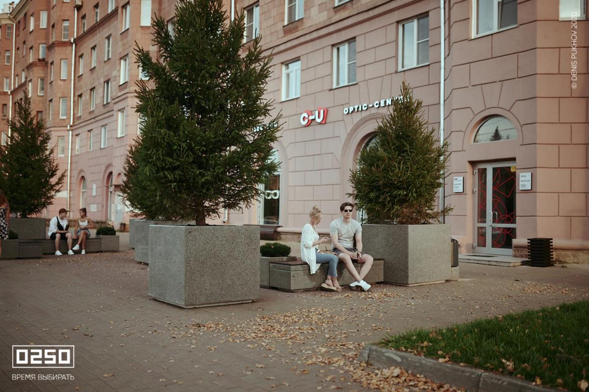 Вазон Кубэ 1100 серый графит